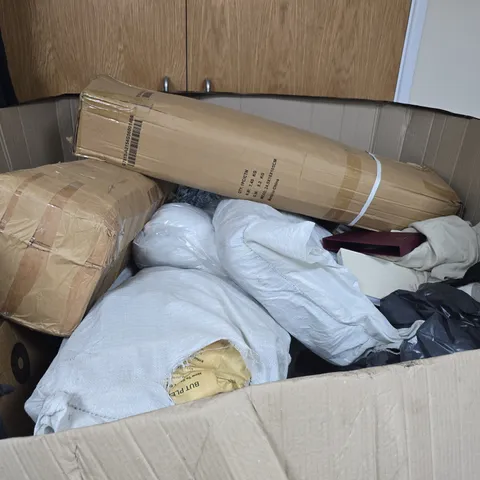 PALLET OF A LARGE QUANTITY OF ASSORTED ITEMS INCLUDING LUMPWOOD CHARCOAL AND STAND FAN 