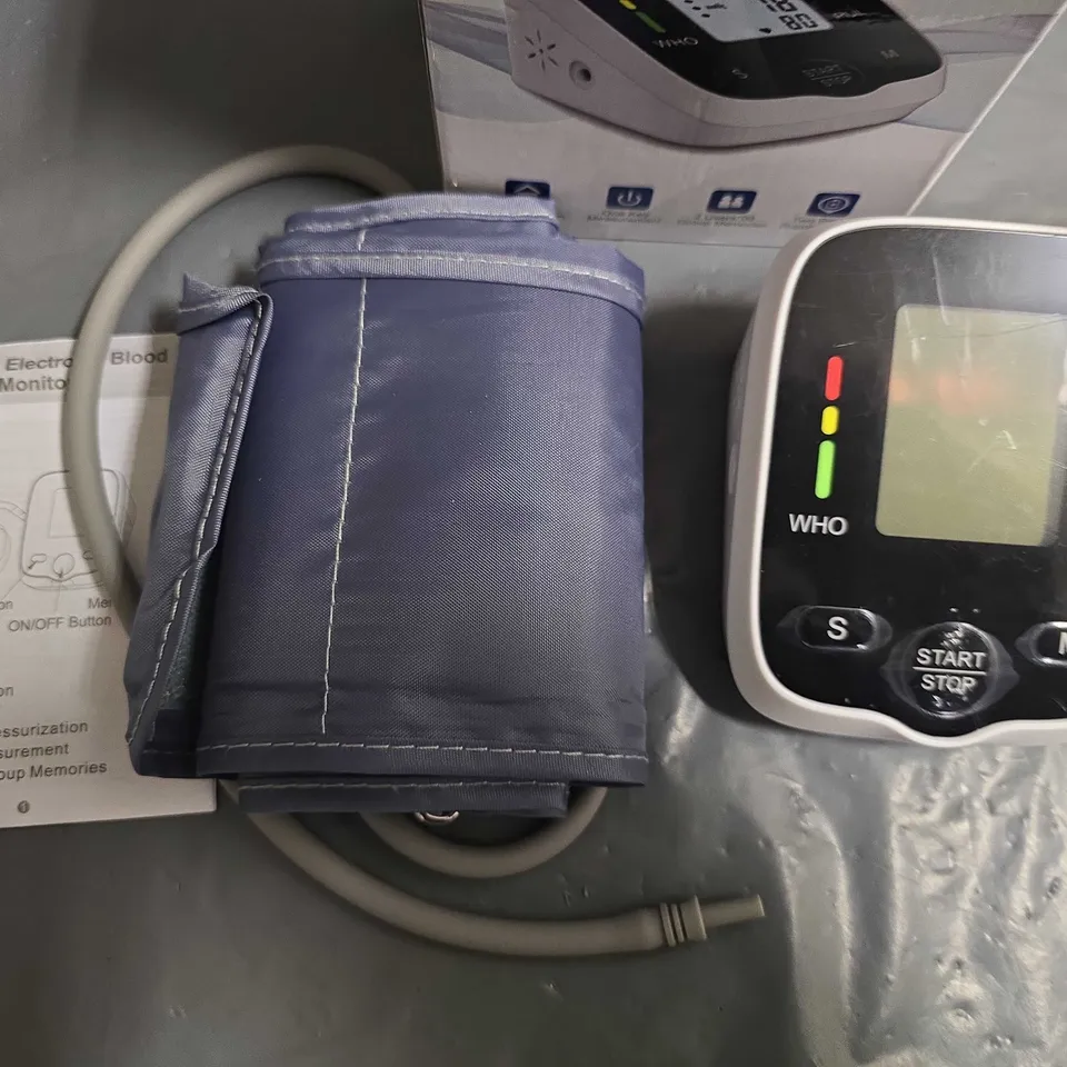 ARM TYPE ELECTRONIC BLOOD PRESSURE MONITOR