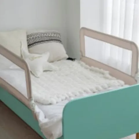 BOXED CUGGL DOUBLE BED RAIL GRS GREY