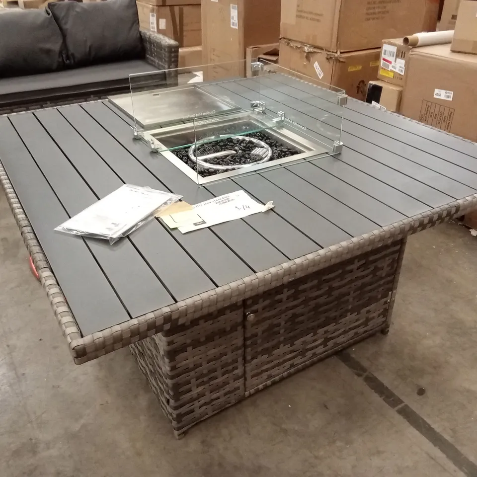 GALLAGER 11 - PERSON GARDEN LOUNGE SET RRP £1119.99