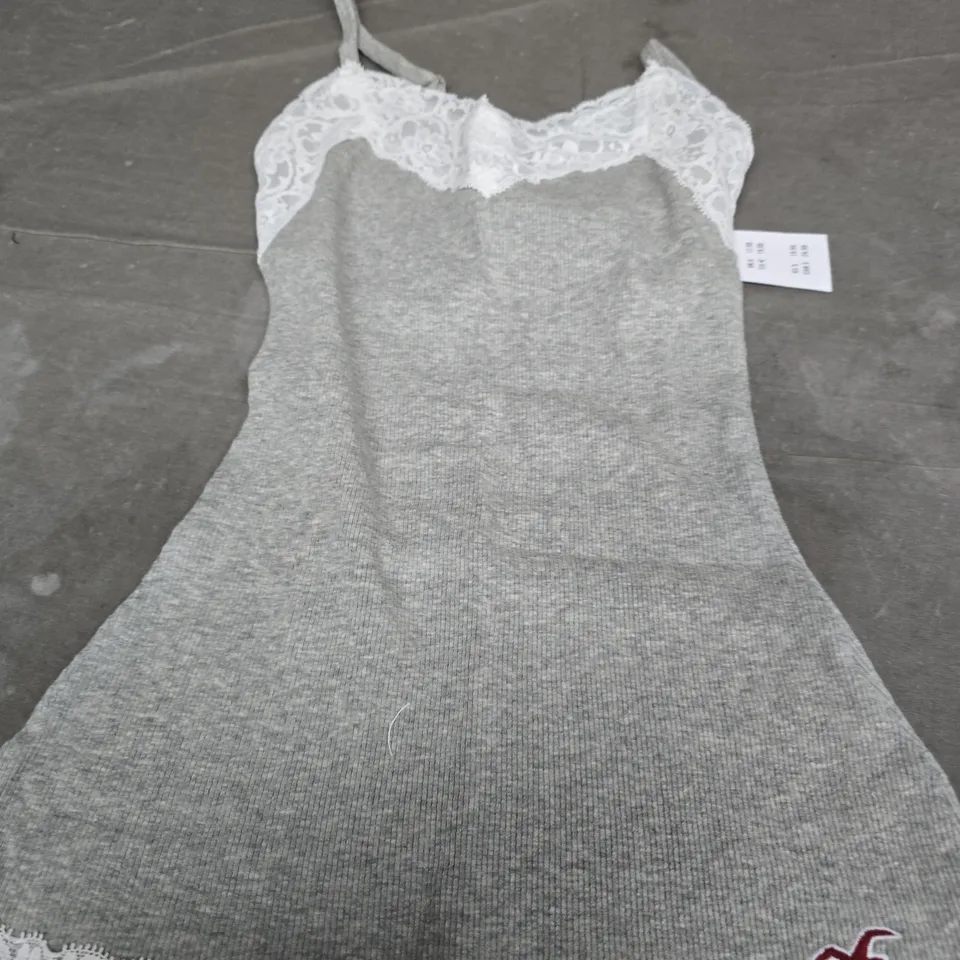 HOLLISTER WOMEN'S GREY KNIT SLIP DRESS WITH LACE TRIM – XXS