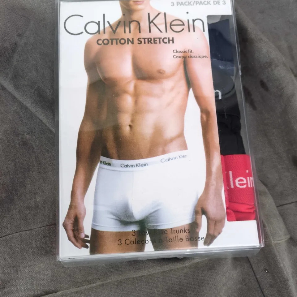 CALVIN KLEIN COTTON STRETCH 3-PACK MEN'S LOW RISE TRUNKS – BOXED