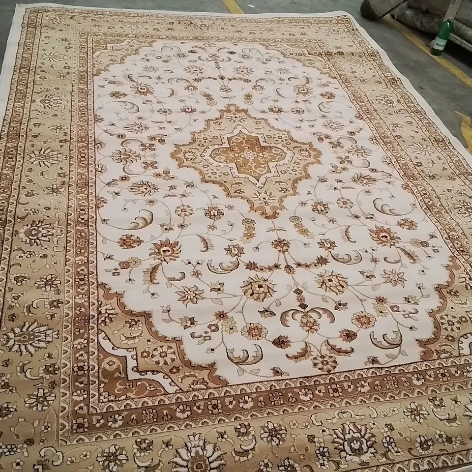 QUALITY DESIGNER AREA RUG APPROXIMATELY 340X240CM