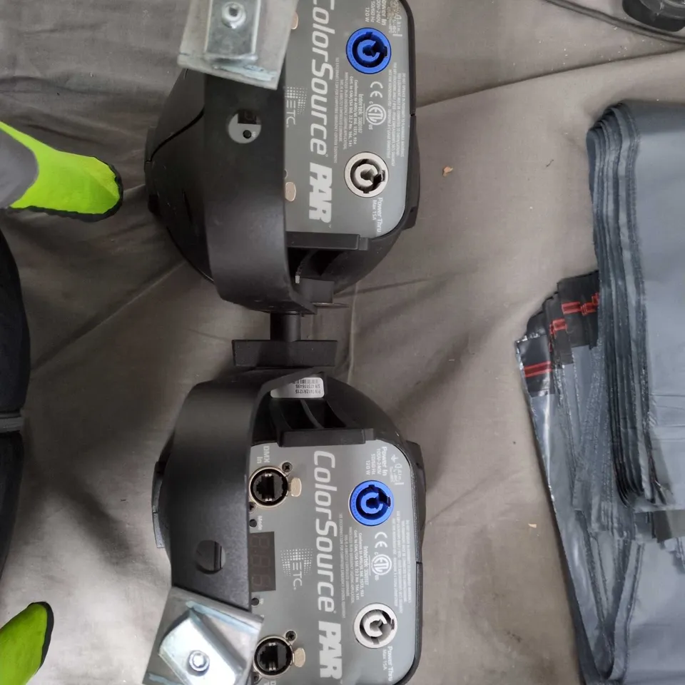 ETC COLORSOURCE PAR LED STAGE LIGHT – PAIR