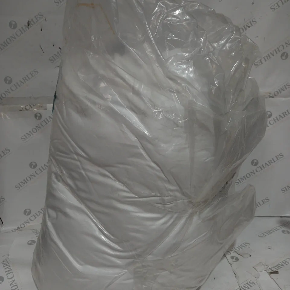 SILENT NIGHT SET OF 4 UNLTRABOUNCE EXTRA FULL PILLOW 