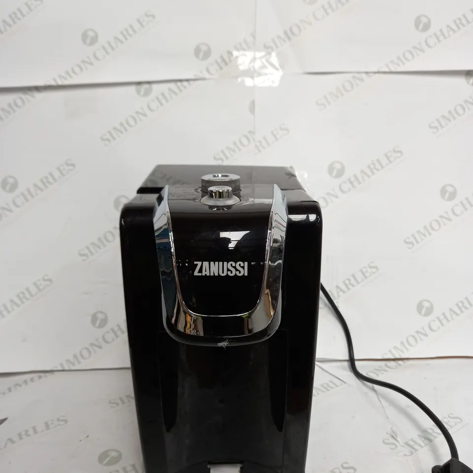 ZANUSSI COFFEE MACHINE IN BLACK