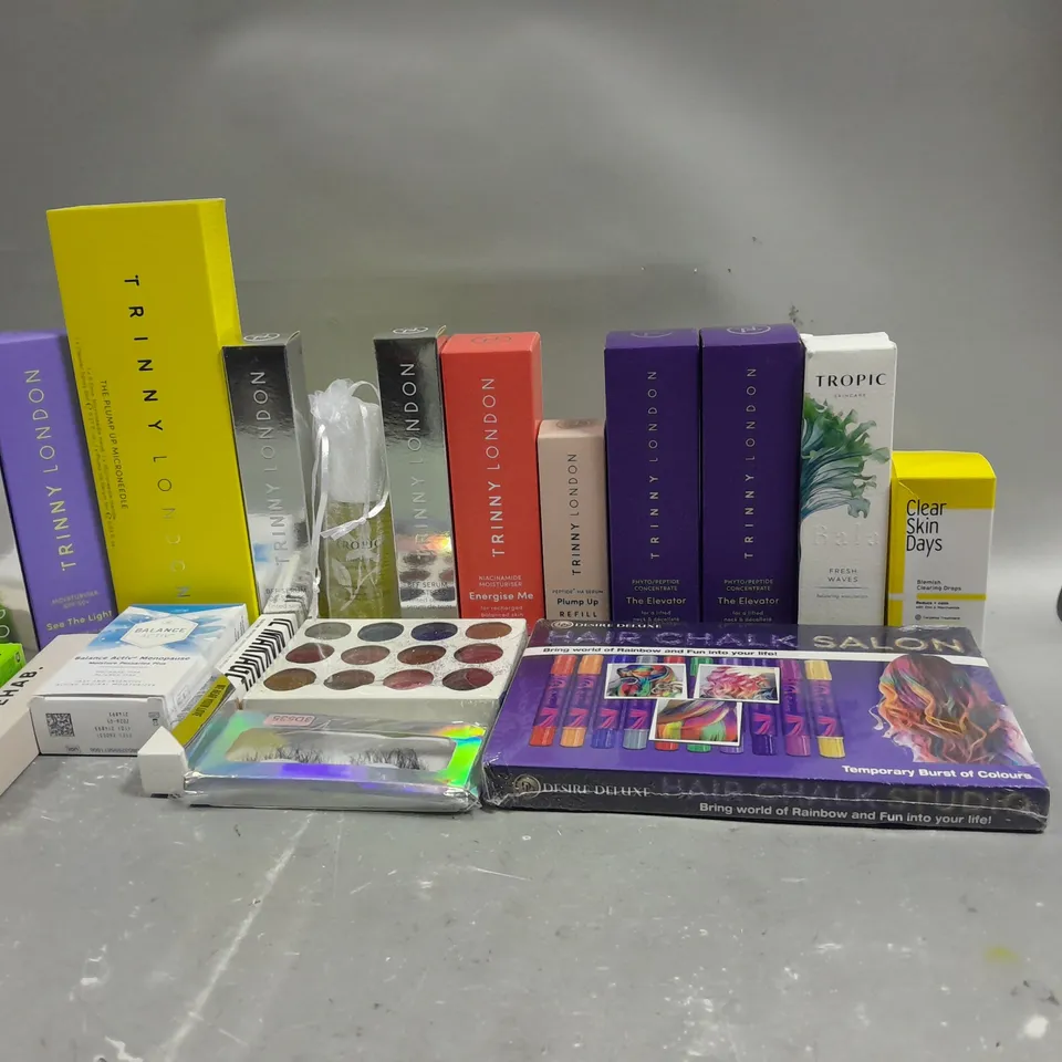 BOX OF APPROXIMATELY 15 ASSORTED COSMETIC ITEMS TO INCLUDE- TROPIC MOISTURISER - BLEMISH CLEARING DROPS - TEA TREE OIL, ETC.