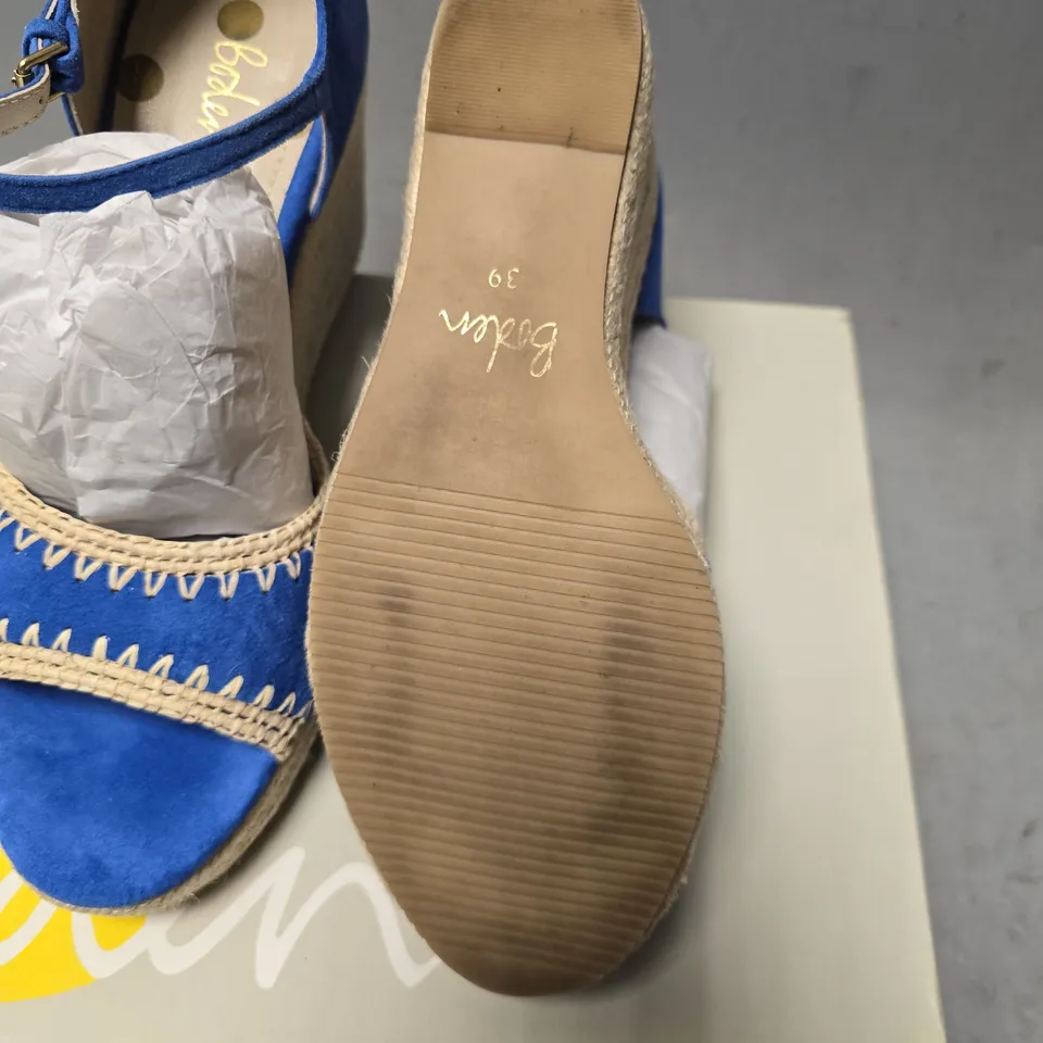 BOXED BODEN BLUE SIZE 39