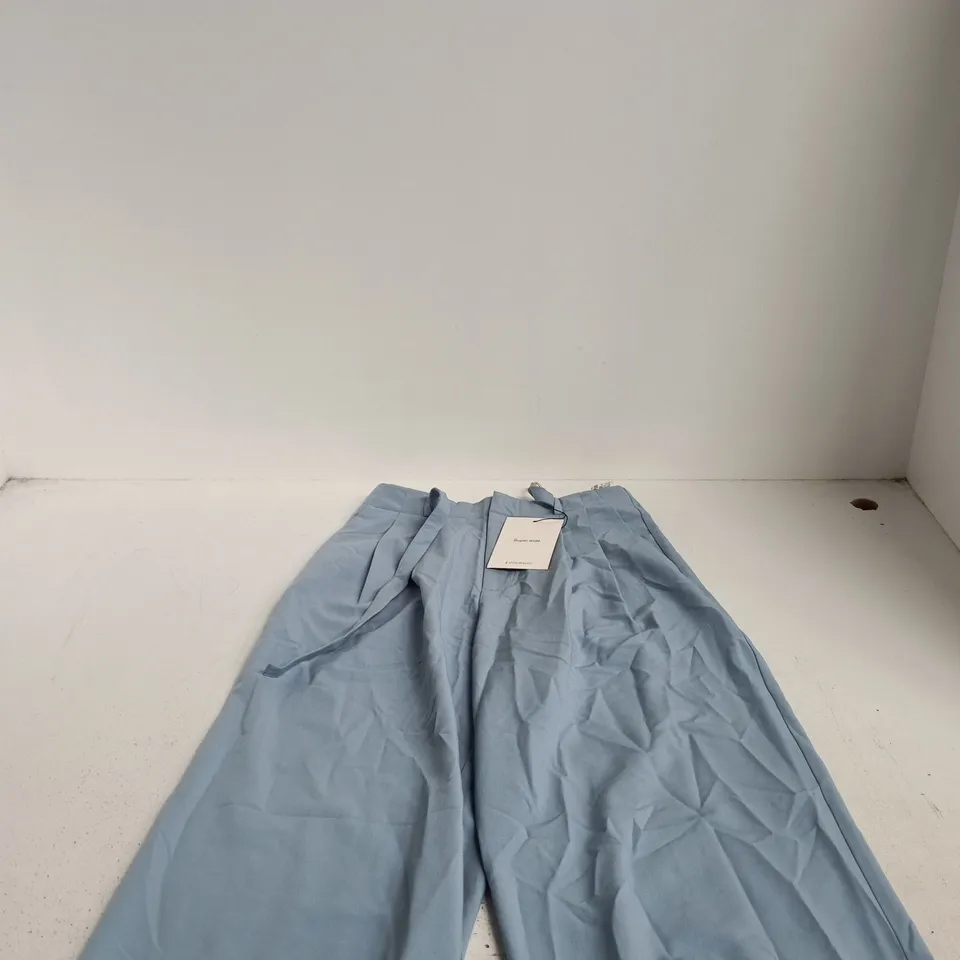 STRADIVARIUS SUPER WIDE TROUSERS – LIGHT BLUE, UK 8 (EU 36)