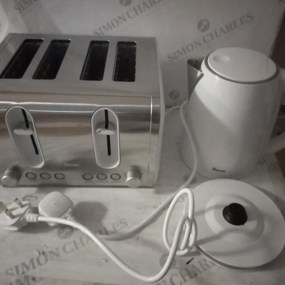 SWAN KETTLE & TOASTER 4 SLICE TWIN PACK -BOXED RRP £49