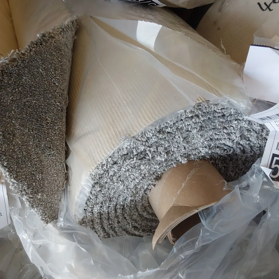 ROLL OF QUALITY HABBERLEY HERRINGBONE PEBBLE STONE CARPET // SIZE: APPROXIMATELY 4 X 7m