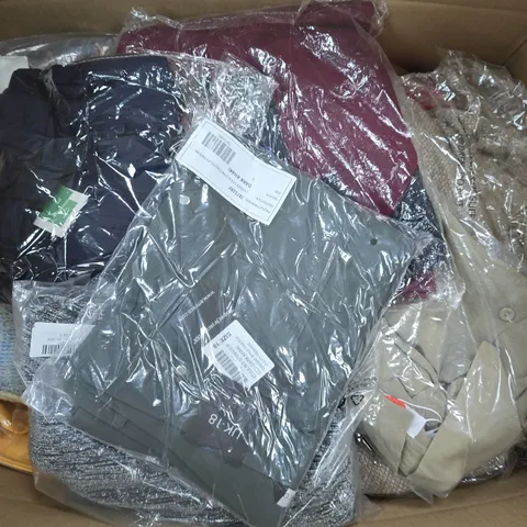 APPROXIMATELY 30 ASSORTED CLOTHING ITEMS IN VARIOUS SIZES, STYLES & COLOURS TO INCLUDE BRANDS SUCH AS CHARLES NORTON, EMRECO, QED LONDON, ETC - COLLECTION ONLY