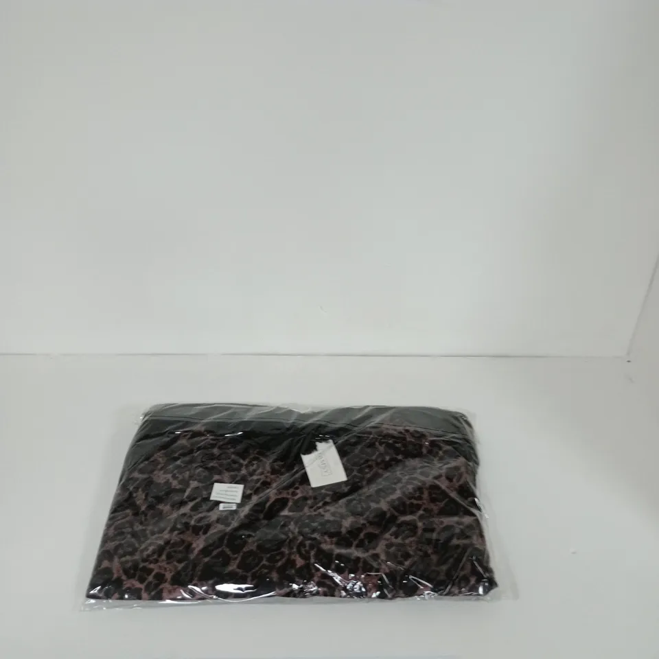 A BOX OF APROXIMATELY 15 LEOPARD PRINT SHAWLS