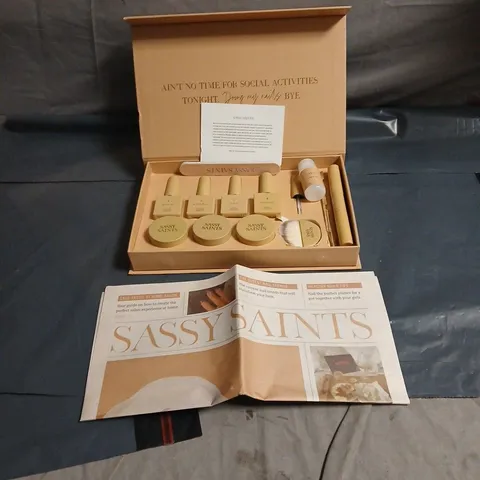 SASSY SAINTS NAIL MANICURE SET