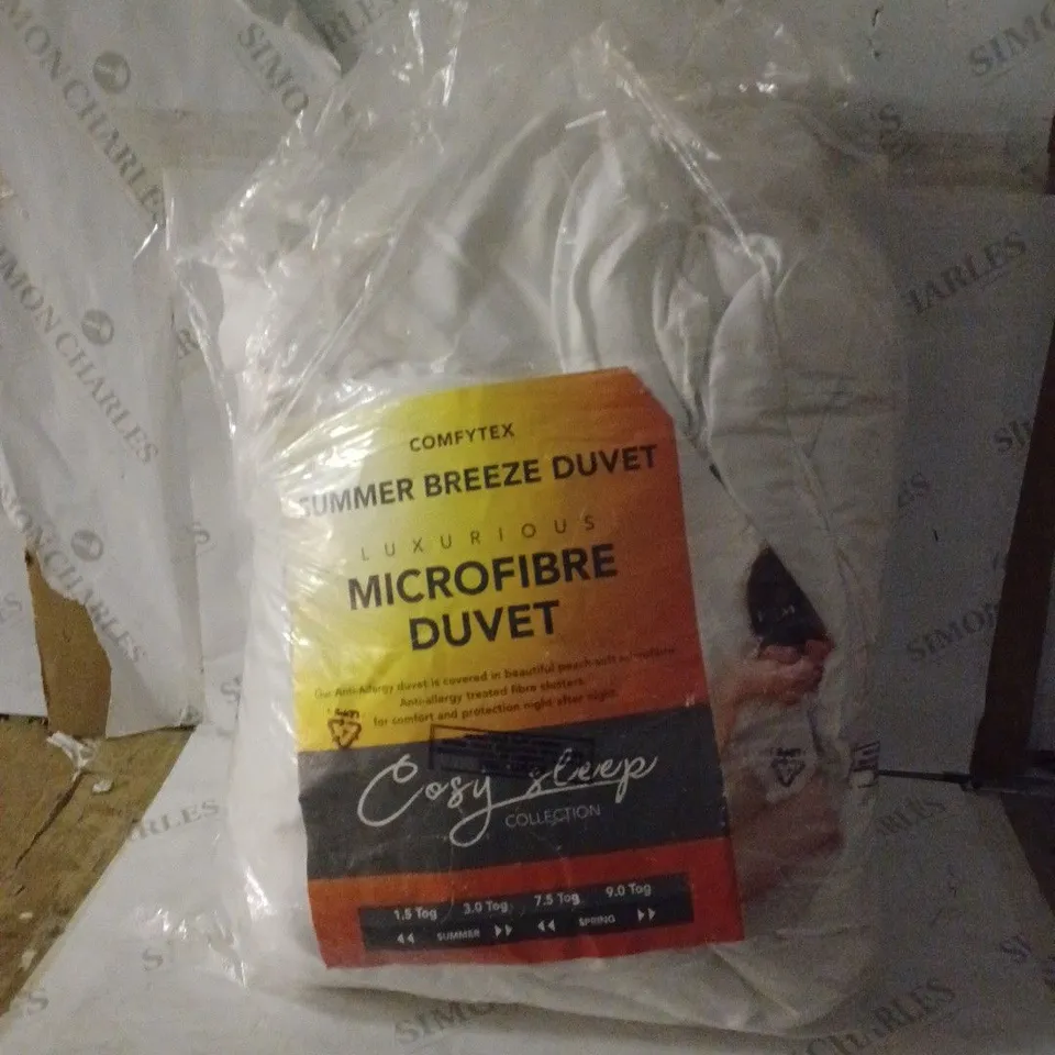 COMFYTEX SUMMER BREEZE LUXURIOUS MICROFIBRE DUVET (DOUBLE)