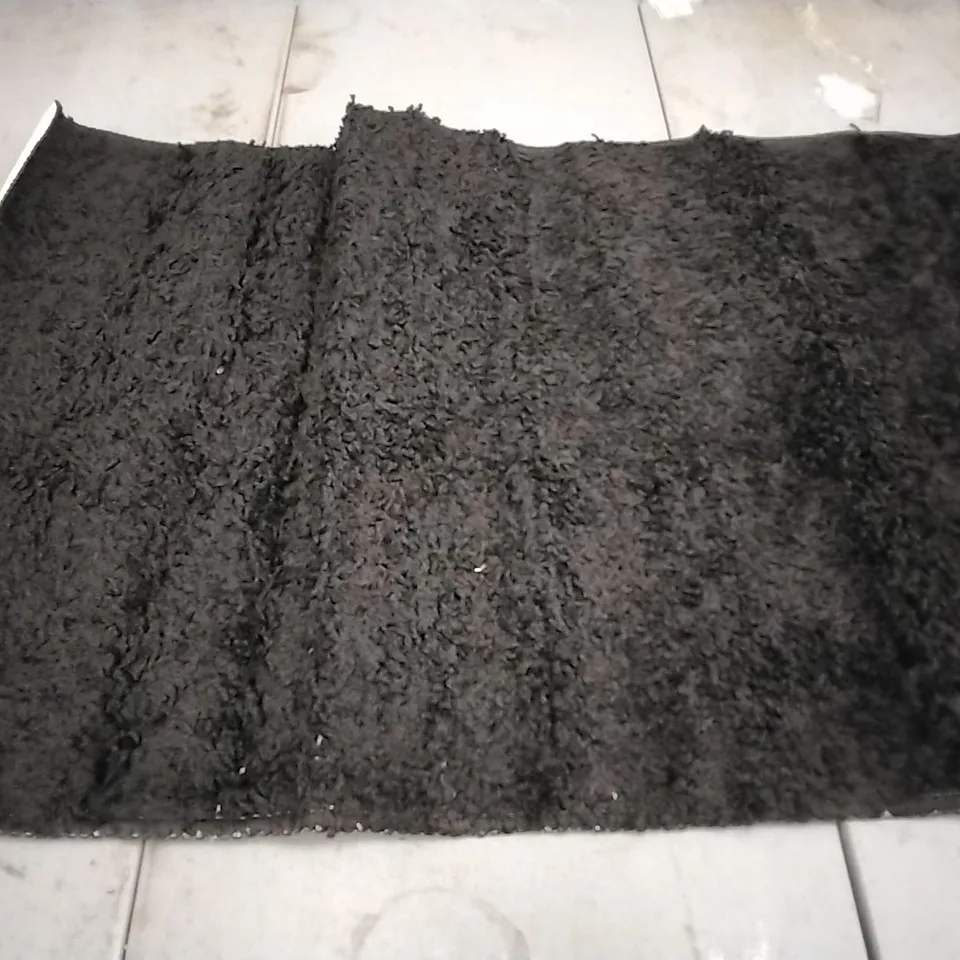 BRAND NEW GILDER BATH MAT IN BLACK- 50CM X 80CM