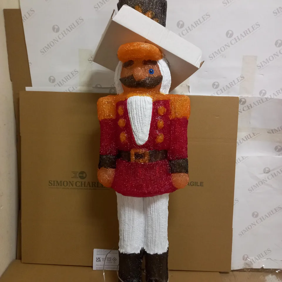 93CM NUTCRACKER WITH TIMER ICE WHITE LEDS