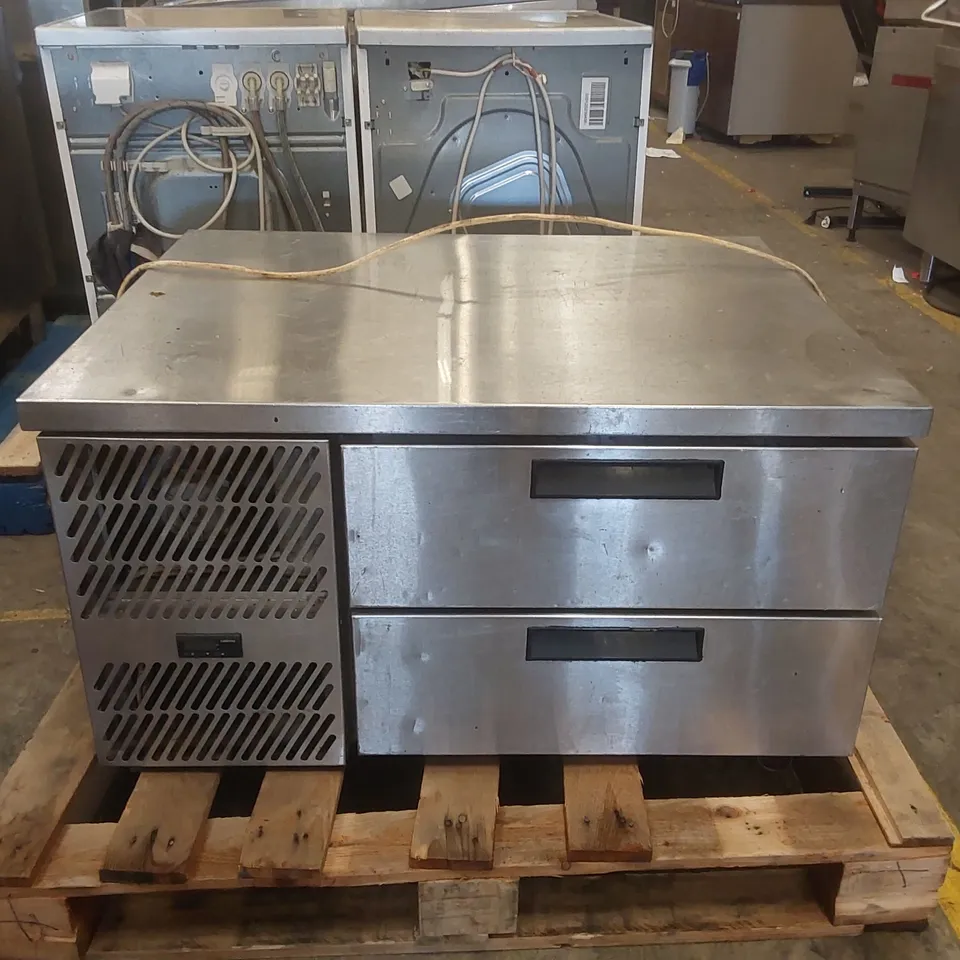 WILLIAMS COMMERCIAL TEMPERATURE CONTROLLED CHEFS DRAWER
