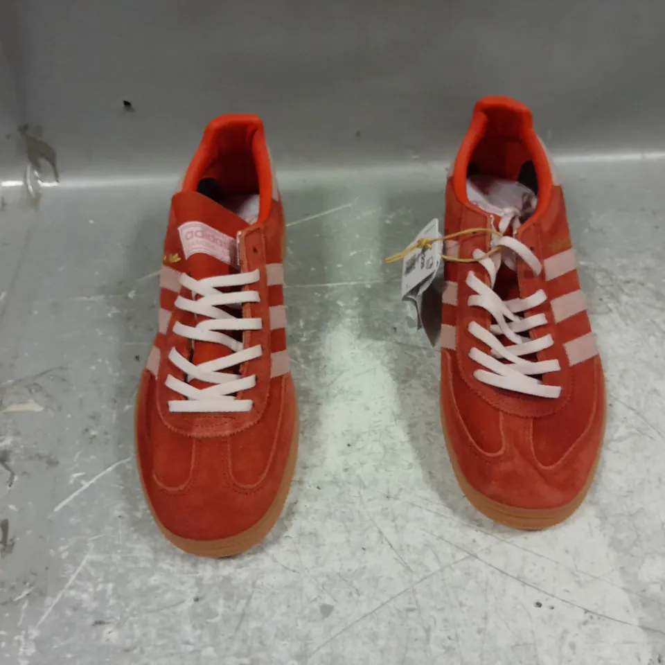 UNBOXED PAIR OF ADIDAS HANDBALL SPEZIAL RED/PINK UK 8 