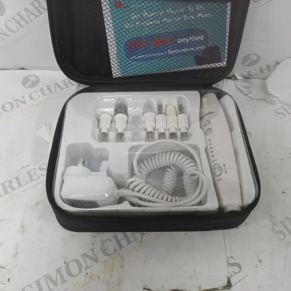 BEAUTURAL PROFESSIONAL MANICURE & PEDICURE KIT