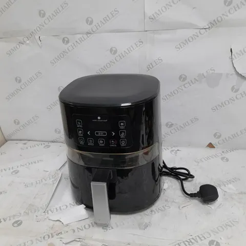COOK'S ESSENTIALS 4L AIR FRYER IN BLACK