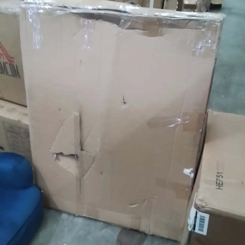 BOXED BOHANON 2 SEATER BISTRO SET