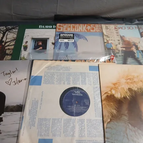 SET OF APPROX 12 VINYL'S 