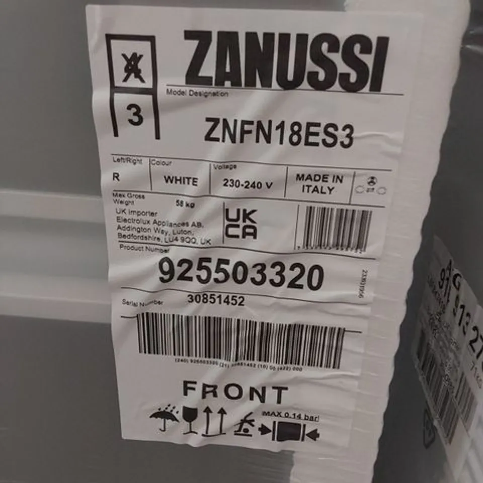 ZANUSSI SERIES 40 INTEGRATED FRIDGE FREEZER WHITE MODEL ZNFN18ES3 RRP £559