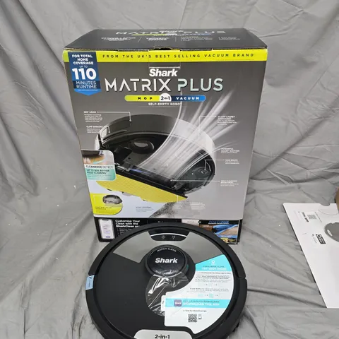 SHARK MATRIX PLUS MOP 2-IN-1 VACUUM SELF-EMPTYING ROBOT