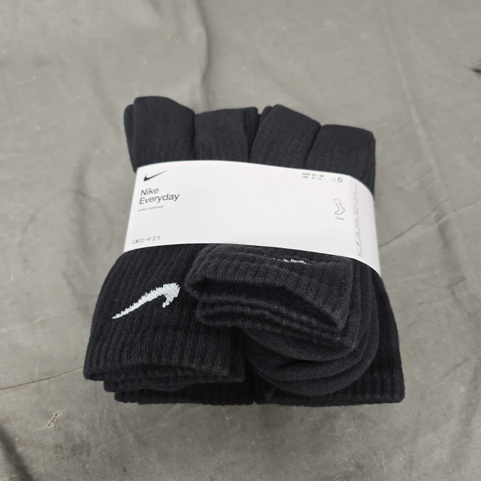 NIKE EVERYDAY SOCKS SET IN BLACK - 8-11