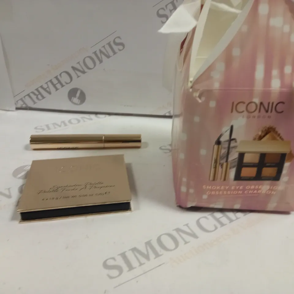 ICONIC LONDON SMOKEY EYE OBSESSED WORTH SET  RRP £22