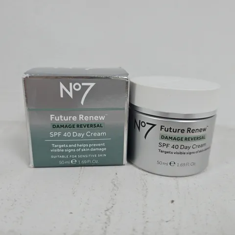 BOXED NO7 FUTURE RENEW DAMAGE REVERSAL SP40 DAY CREAM (50ML)