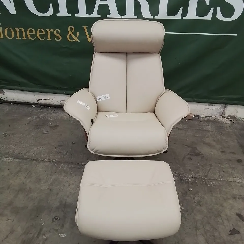 QUALITY BRITISH DESIGNER & MANUFACTURED G PLAN LUND MANUAL RECLINING SWIVEL CHAIR & FOOTSTOOL CAMBRIDGE STONE LEATHER