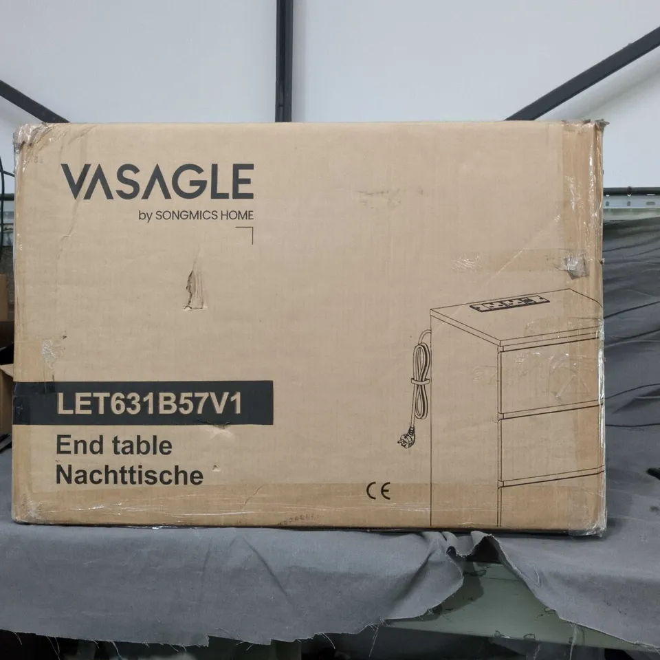 VASAGLE END TABLE WITH PLUGS – BOXED (LET631B57V1)