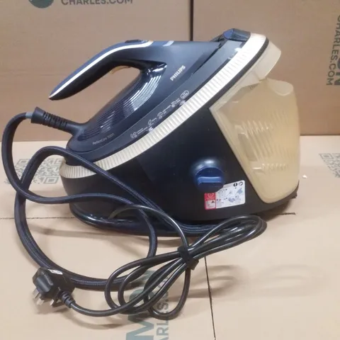 BOXED PHILIPS PERFECTCARE 7000 SERIES PSG7300/20 STEAM GENERATOR IRON, BLUE