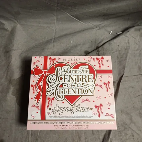 P LOUISE YOU'RE THE CENTRE OF ATTENTION SUGAR SHORES GIFT SET β THREE PIECE