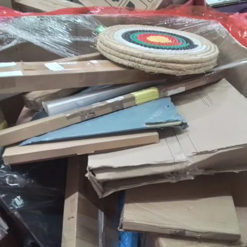 PALLET CONTAINING VARIOUS ASSORTED BOXED HOUSEHOLD ITEMS