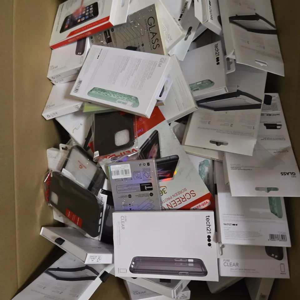 APPROXIMATELY 100 ASSORTED SMARTPHONE ACCESSORIES TO INCLUDE PROTECTIVE CASES & SCREEN PROTECTORS ETC	