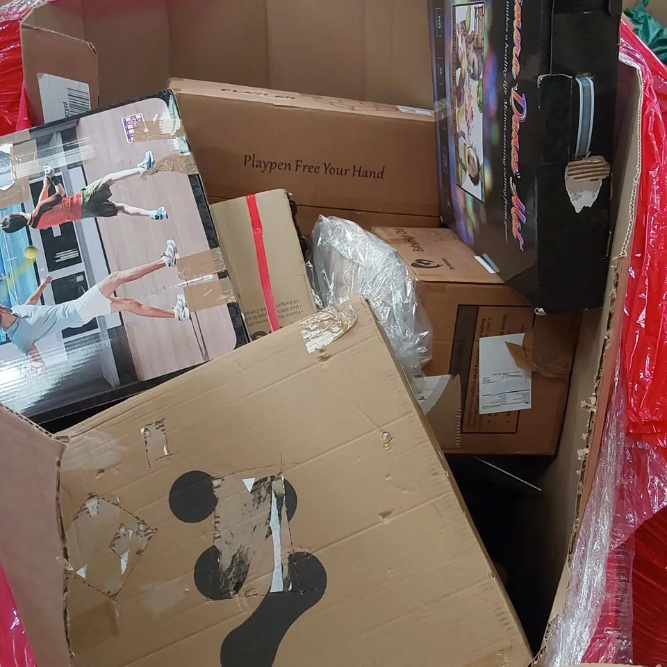 PALLET OF ASSORTED HOUSEHOLD ITEMS AND CONSUMER PRODUCTS TO INCLUDE; DANCE MATS, PAPER SHREDDER, PLAYPEN, TV TRIPOD STAND ETC