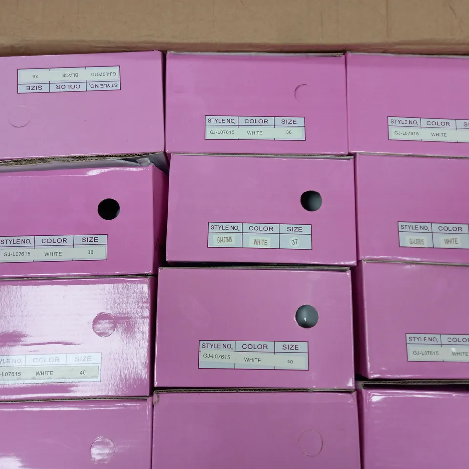 APPROXIMATELY 12 BOXED PAIRS OF APPLE FOOTWEAR BLOCK HEEL SANDALS VARIOUS SIZES TO INCLUDE SIZES 37, 38, 39