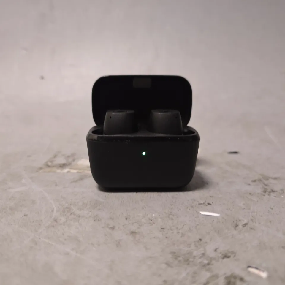 SENNHEISER CX TRUE WIRELESS EARPHONES IN WHITE