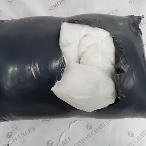 WRAPPED DUVET - SIZE AND TOG UNSPECIFED