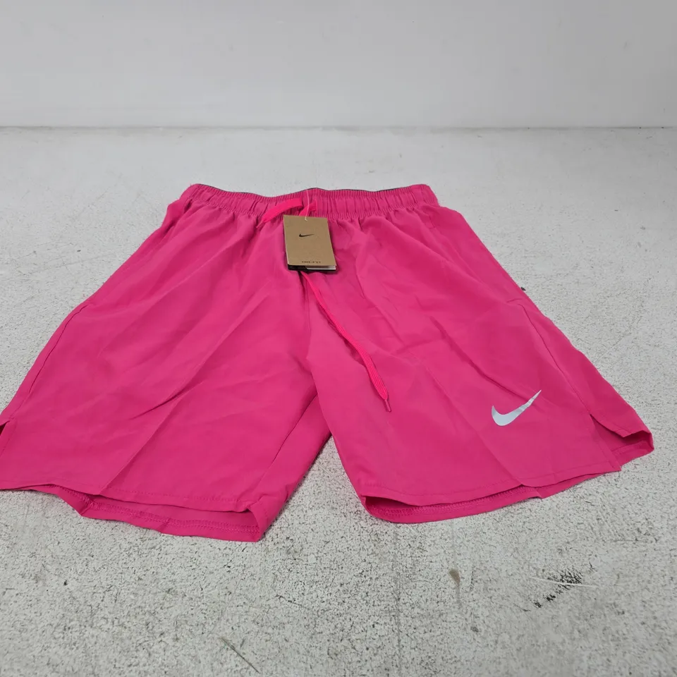 NIKE PINK SHORTS – SIZE M