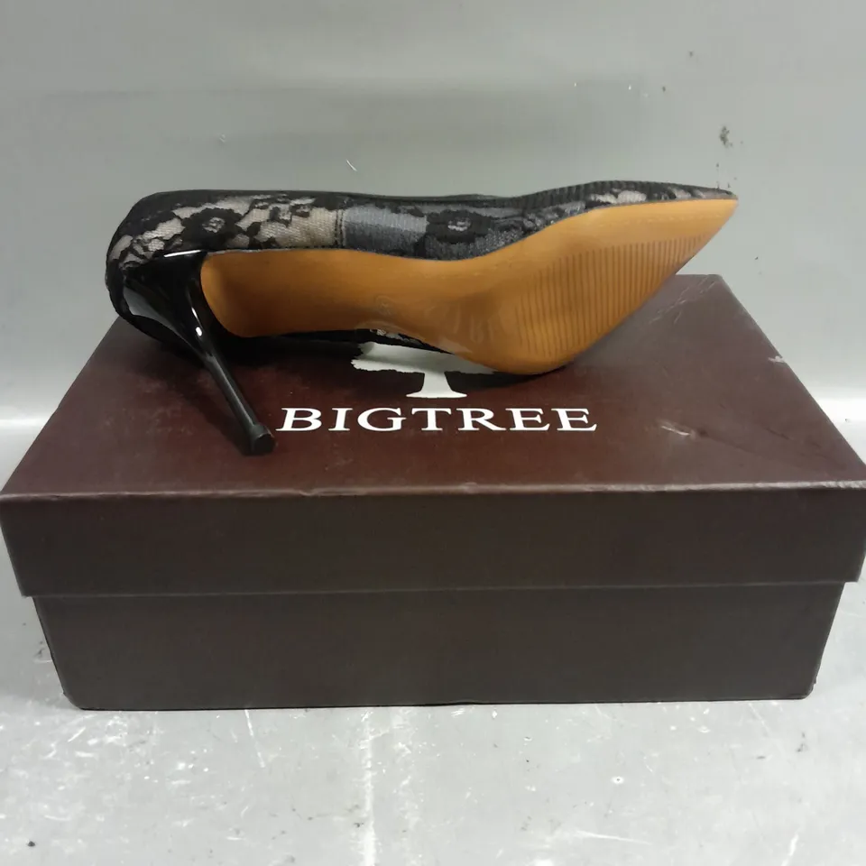 BOXED PAIR OF BIG TREE LACE HIGH HEEL SHOES - 5