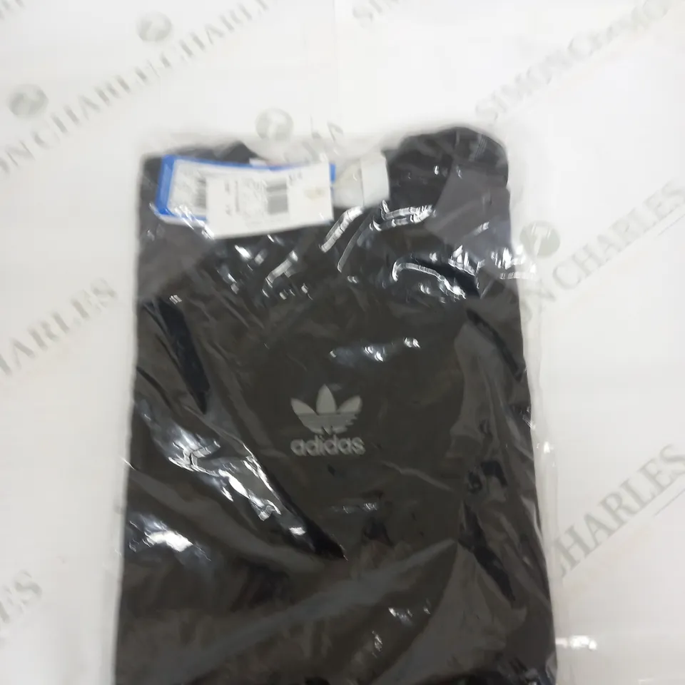 ADIDAS ORIGINAL CASUAL T-SHIRT SIZE 11-12 YEARS