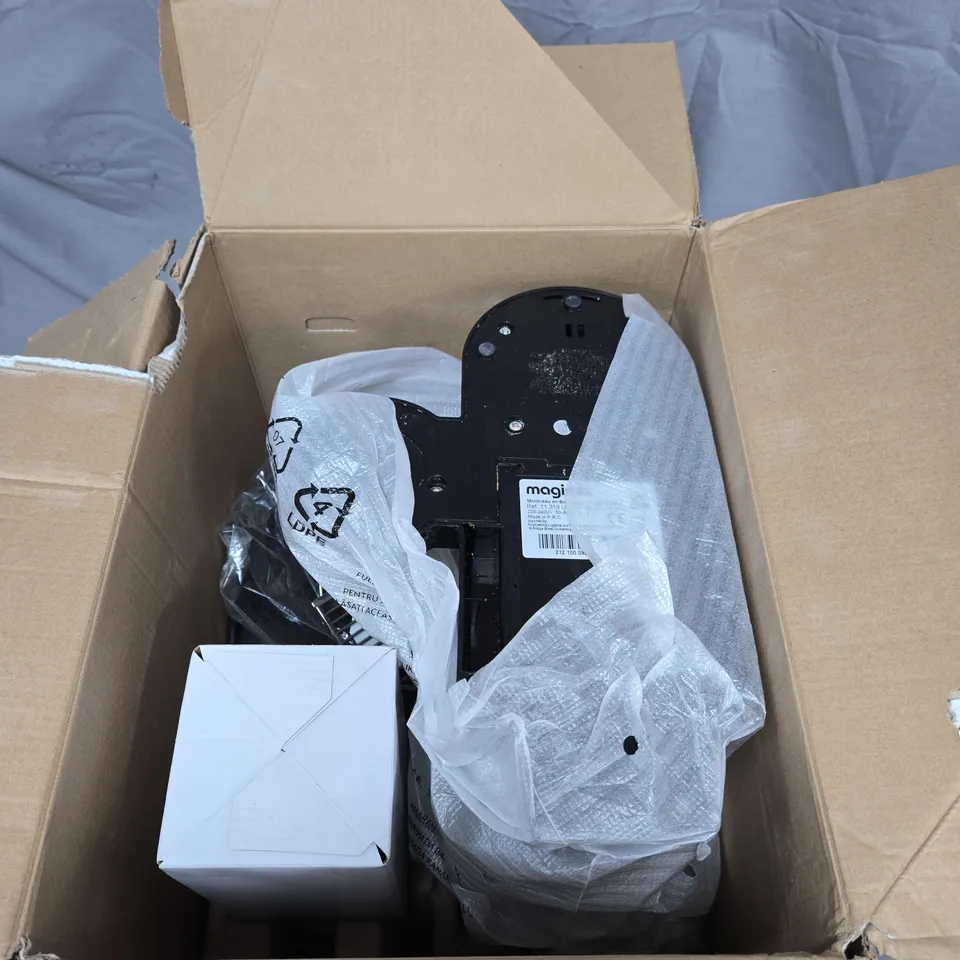 NESPRESSO CITIZ COFFEE MACHINE WITH MILK FROTHER BY DE'LONGHI – WHITE