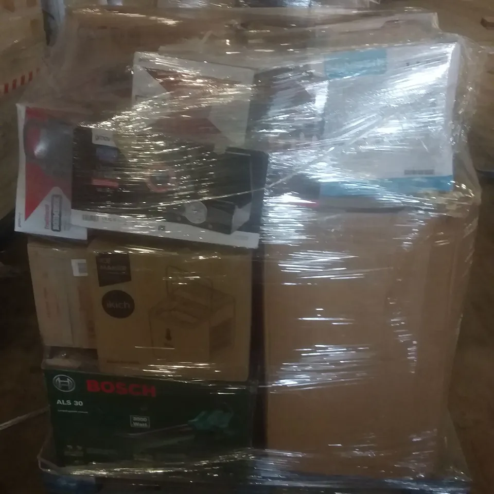 PALLET OF ASSORTED ELECTRICAL ITEMS INCLUDING ELECTRIC STEAMER, PORTABLE CD AND CASSETTE PLAYER, ROTARY 1600W ELECTRIC LAWN MOWER, TOASTER, ICE MAKER