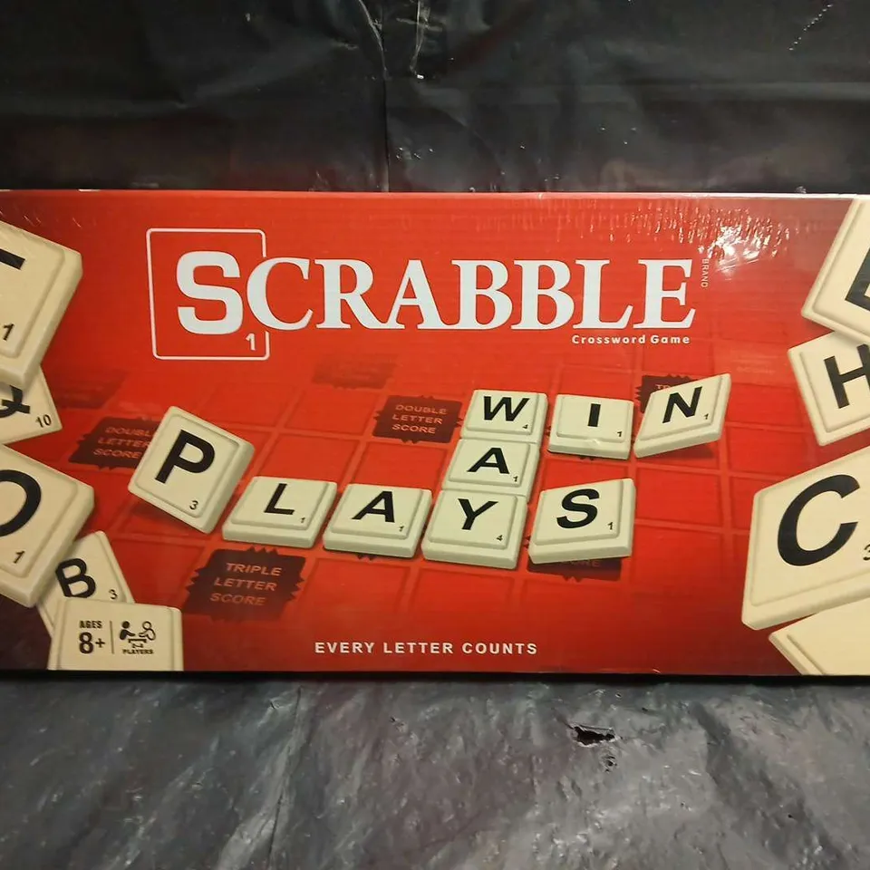 SEALED SCRABBLE CROSSWORD GAME BOARD GAME
