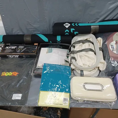 BOX OF APPROXIMATELY 15 ASSORTED ITEMS TO INCLUDE - JOESPH JOSEPH BASKETS, XPR DIGITAL SCALES, AND CHAINSAW GUIDE BAR ETC. 