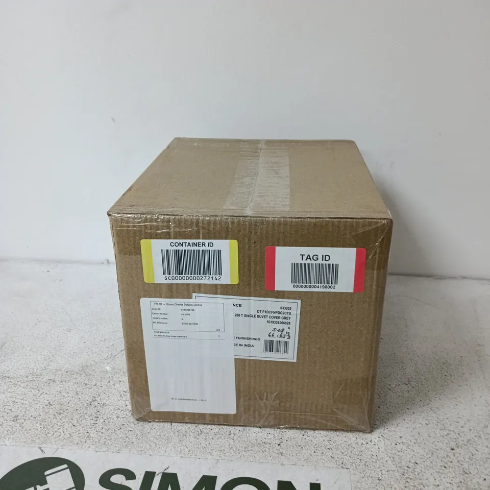 BOX OF APPROXIMATELY 6 X DUVET COVER – THE FINE BEDDING COMPANY, GREY, 200 THREAD COUNT COTTON - SINGLE 135CM X 200CM